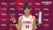 好像瘦了些更美啦😍李月汝回归首秀收获本场最佳！！
